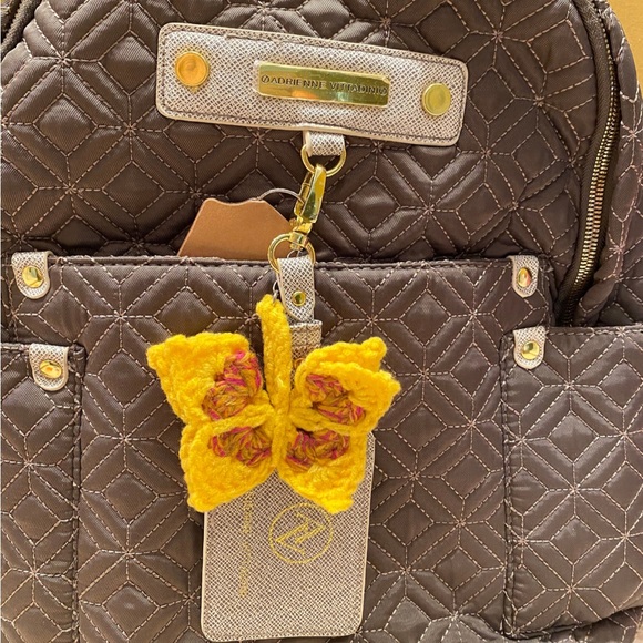 Set of 8 NWT 3D Butterfly Keychains - Picture 9 of 10